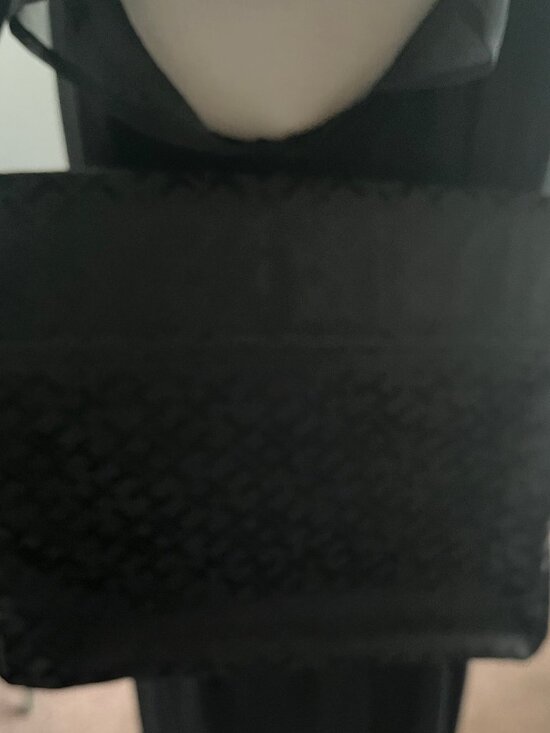 TOMMY HILFIGER CANVAS COMPUTER BREIF CASE CROSSBODY/SHOULDER GOLD TONE HARDWARE - Picture 2 of 9